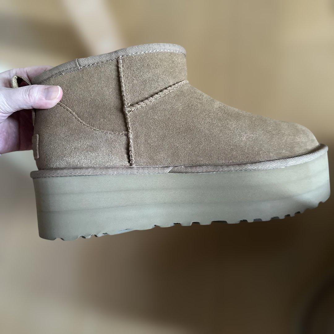 UGG クラシック ウルトラ ミニ プラットフォーム ブーツ 25 厚底