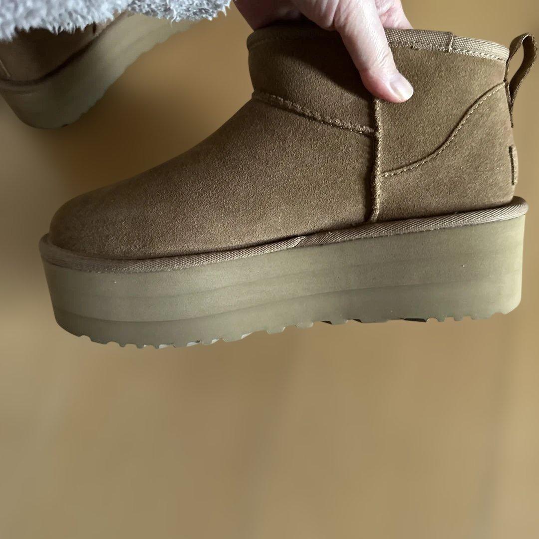 UGG クラシック ウルトラ ミニ プラットフォーム ブーツ 25 厚底