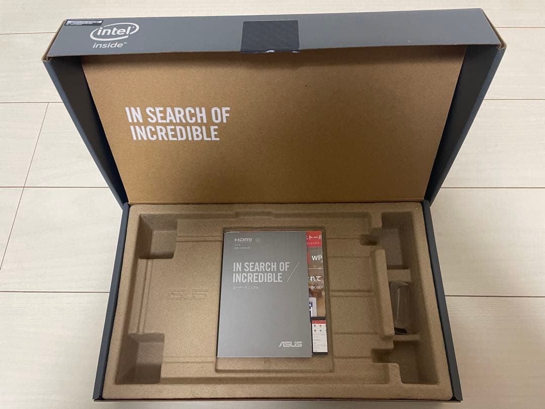 ASUS E203Mダークブルー ノングレアフィルム箱アリ　美品