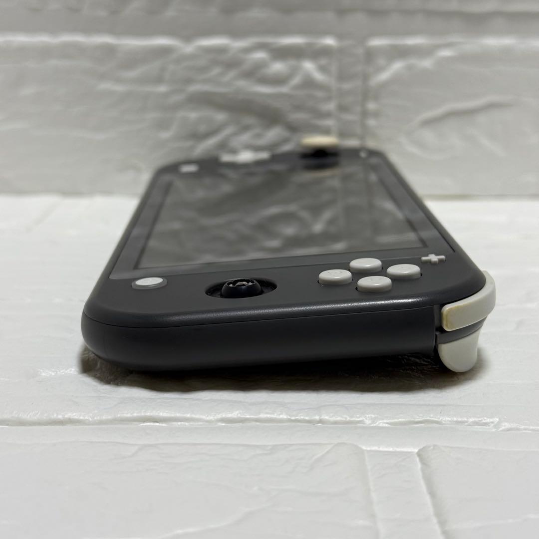 ニンテンドースイッチライト グレー HDH-001 2021年製 ジャンク