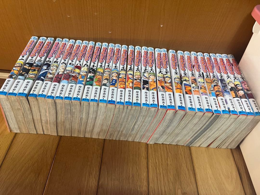 NARUTO漫画　62巻以外全巻セット＋関連本9冊