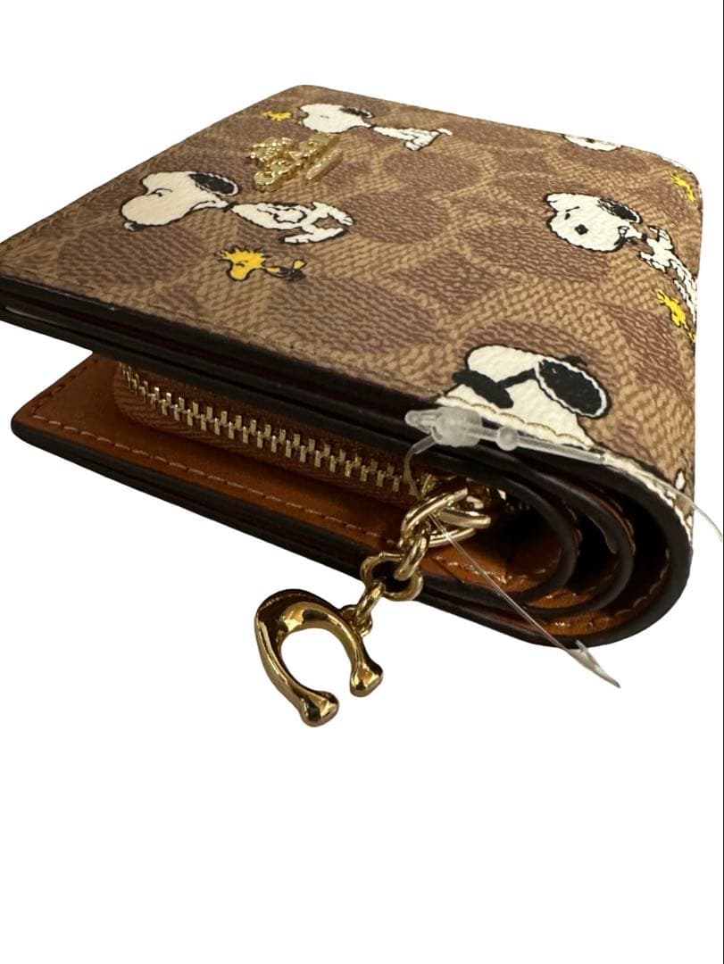 COACHコーチ スヌーピー折り財布 シグネチャー PEANUTS コラボ 美品