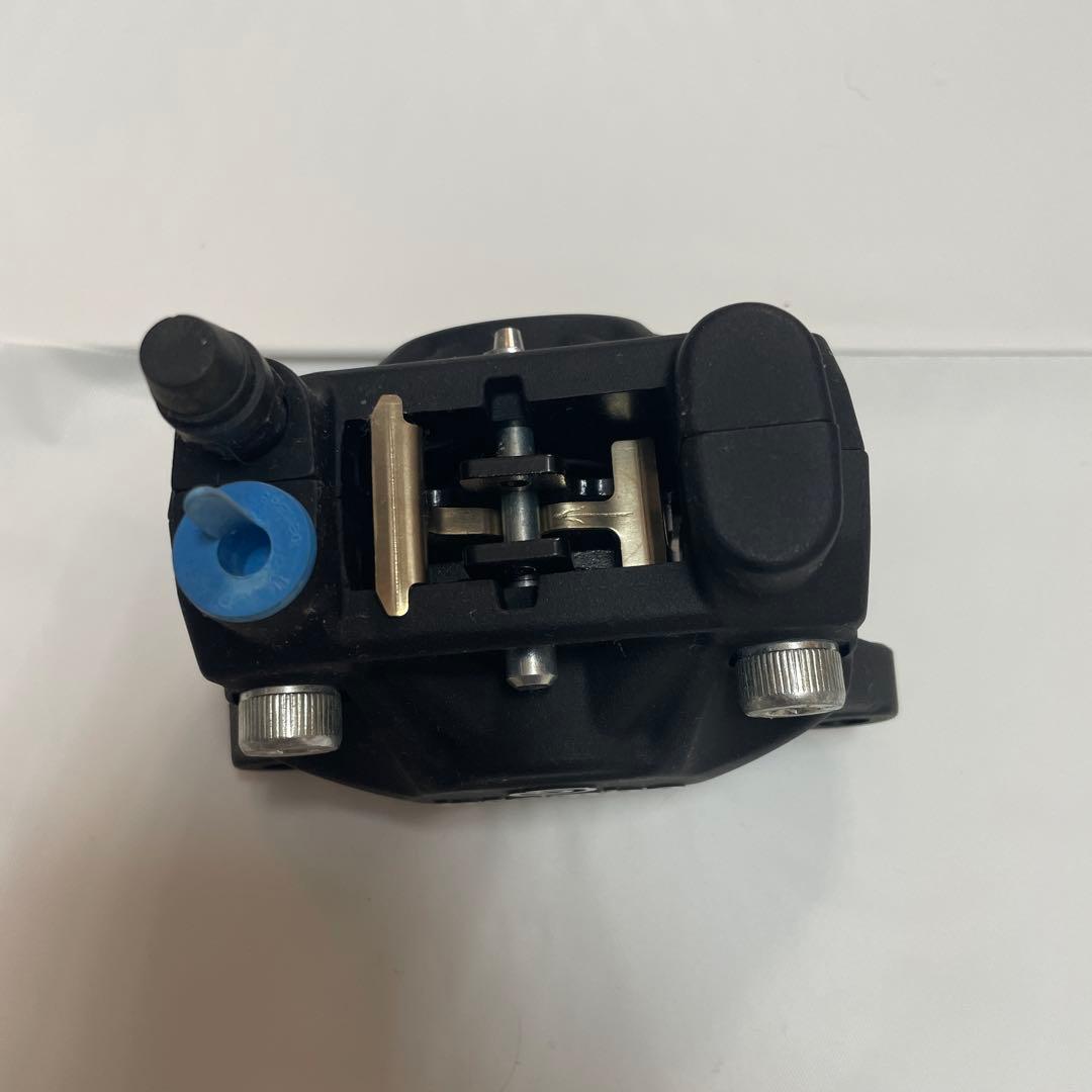 新品未使用！brembo 旧カニキャリパー　2P