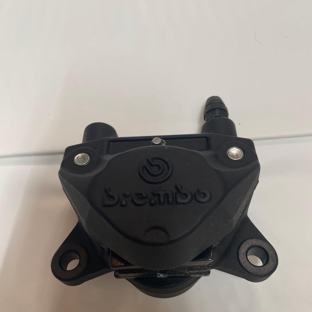 新品未使用！brembo 旧カニキャリパー　2P