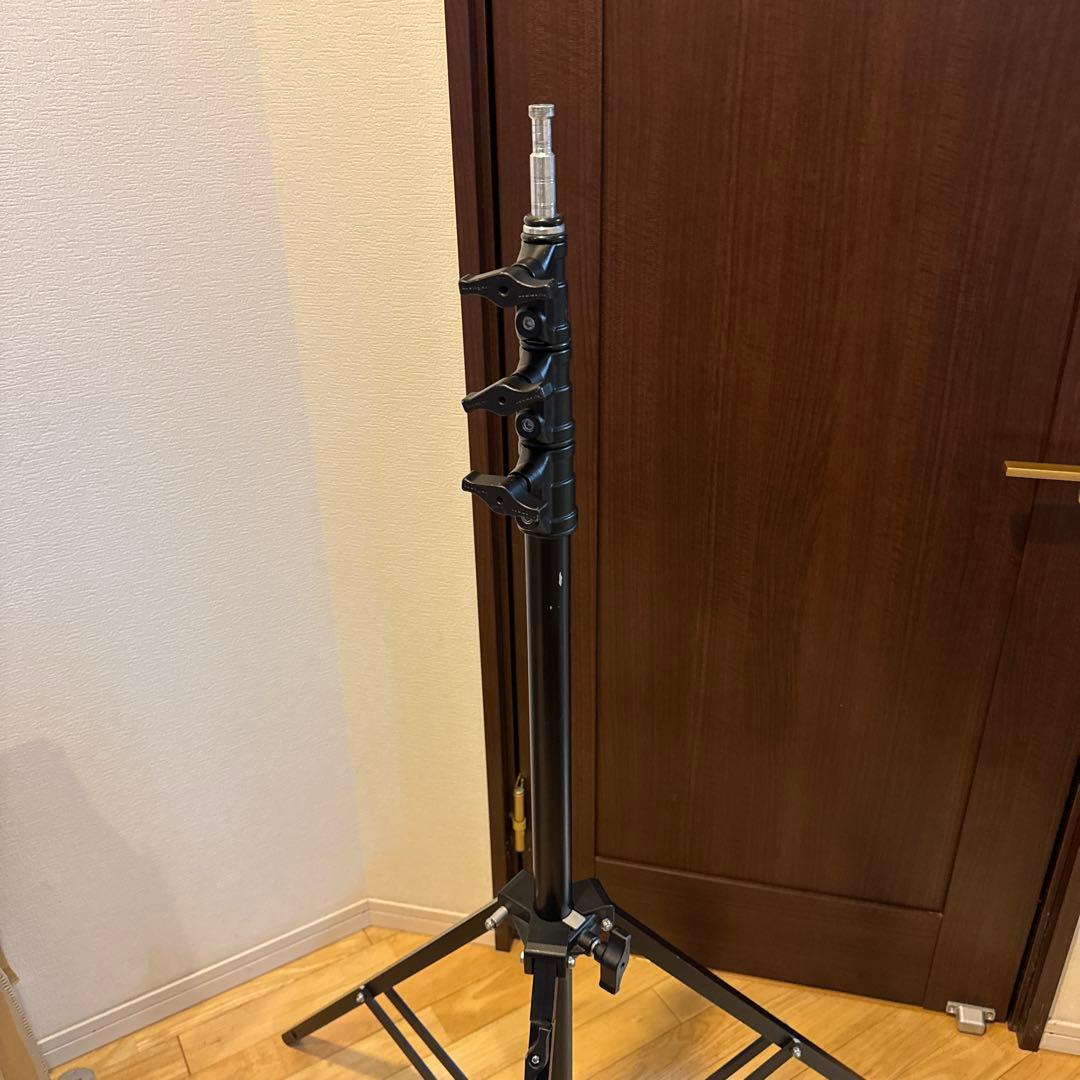 【手渡し限定】Manfrotto AVENGER ライトスタンド A0040B