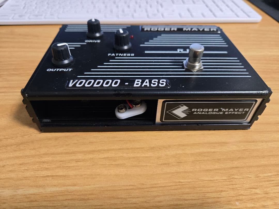 ベース Roger Mayer VOODOO BASS