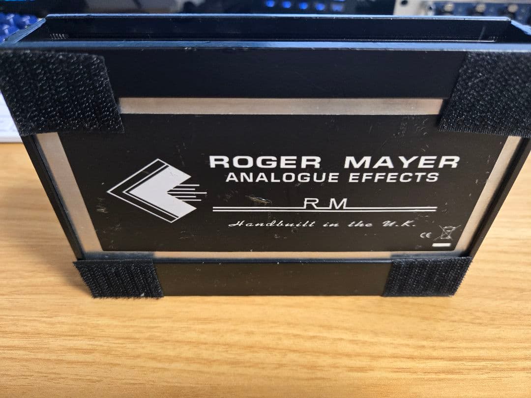 ベース Roger Mayer VOODOO BASS