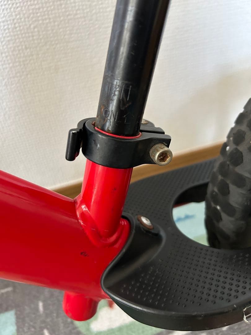STRIDER 12 バランスバイク レッド