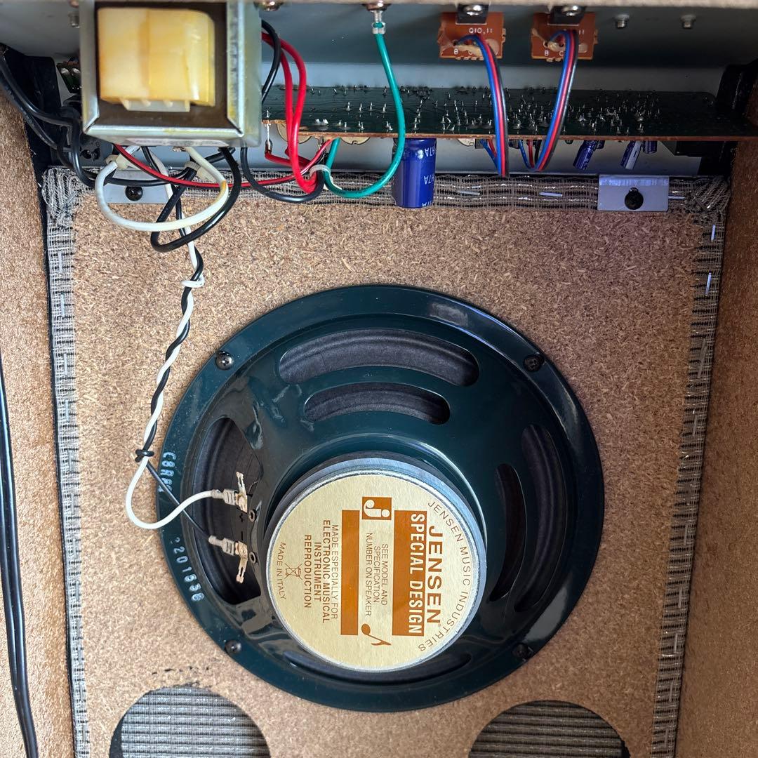 FENDER JAPAN BASSMAN15 ベースアンプ