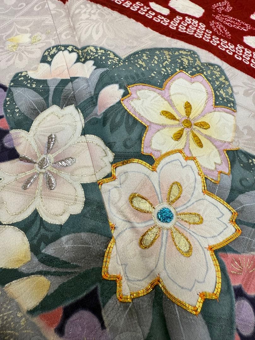 95)着物　振袖　未着用品　正絹　身丈172cm