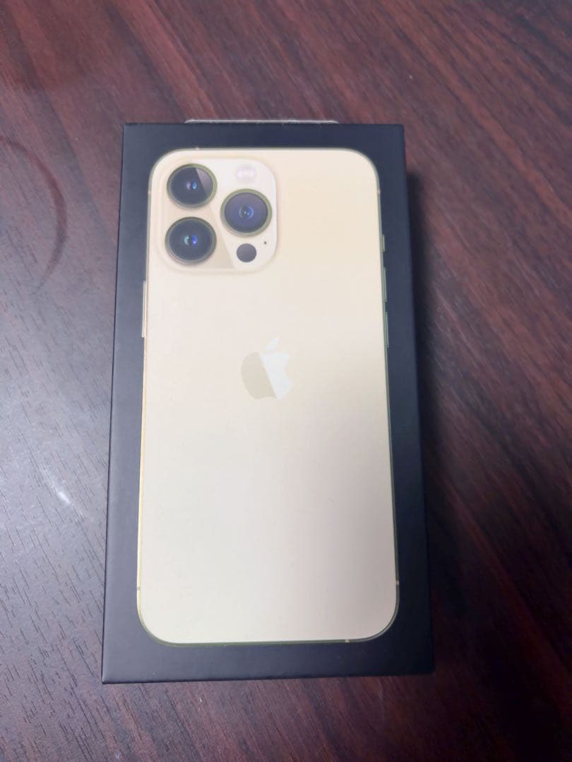 iPhone 13 Pro ゴールド 本体