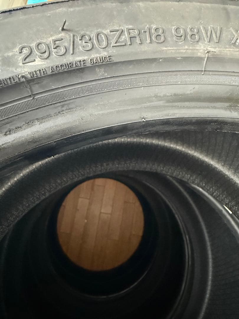 295/30R18 シバタイヤR50 T5 4本