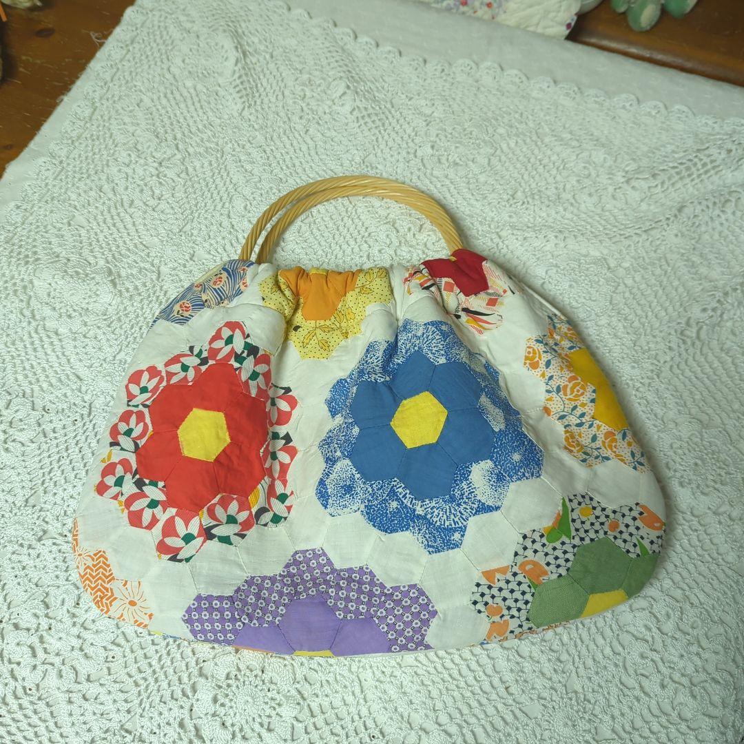 アンティークキルトトップリメイク グラニーバック　　ハンドメイド