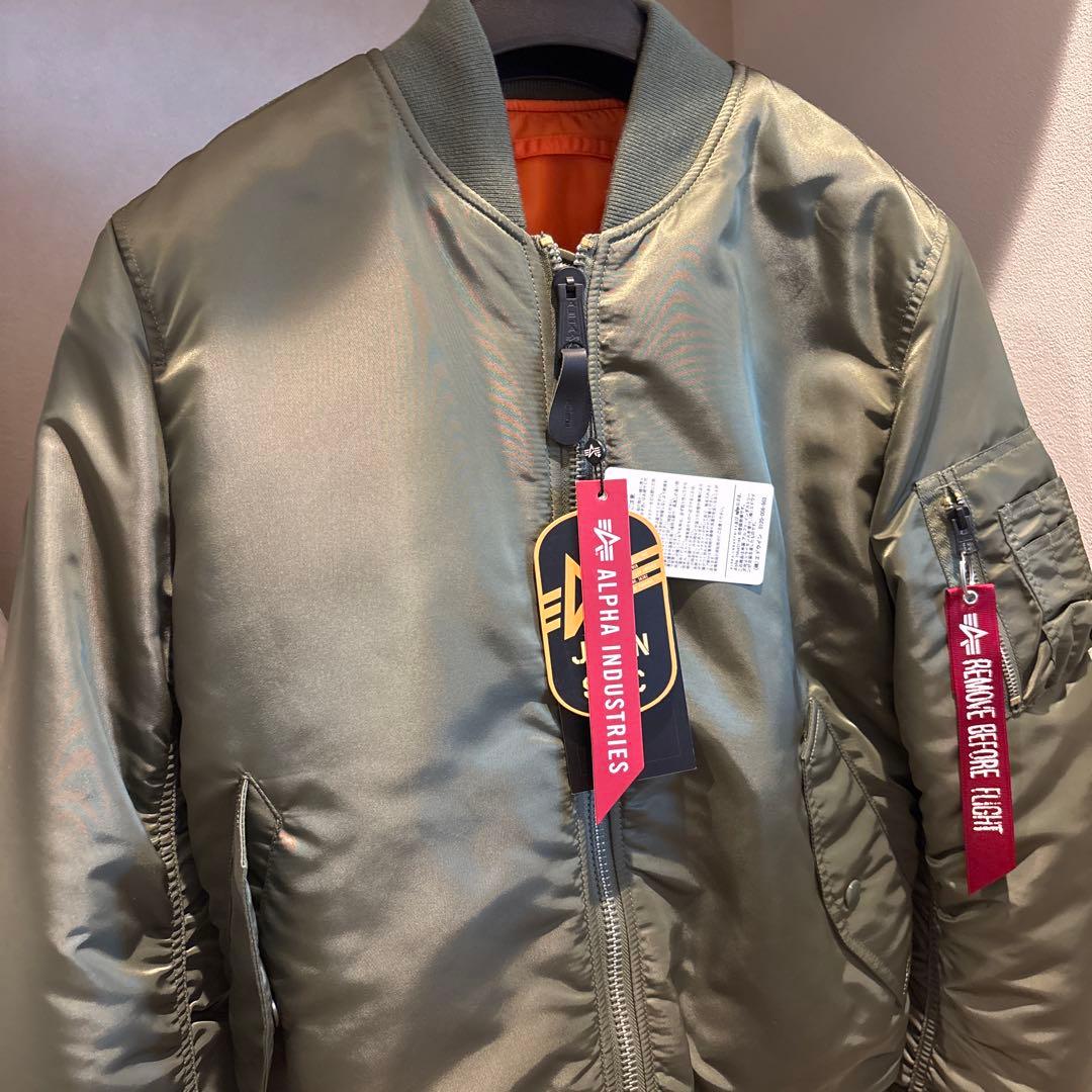 alpha industries MA-1 新品未使用タグ付き　アウター　M