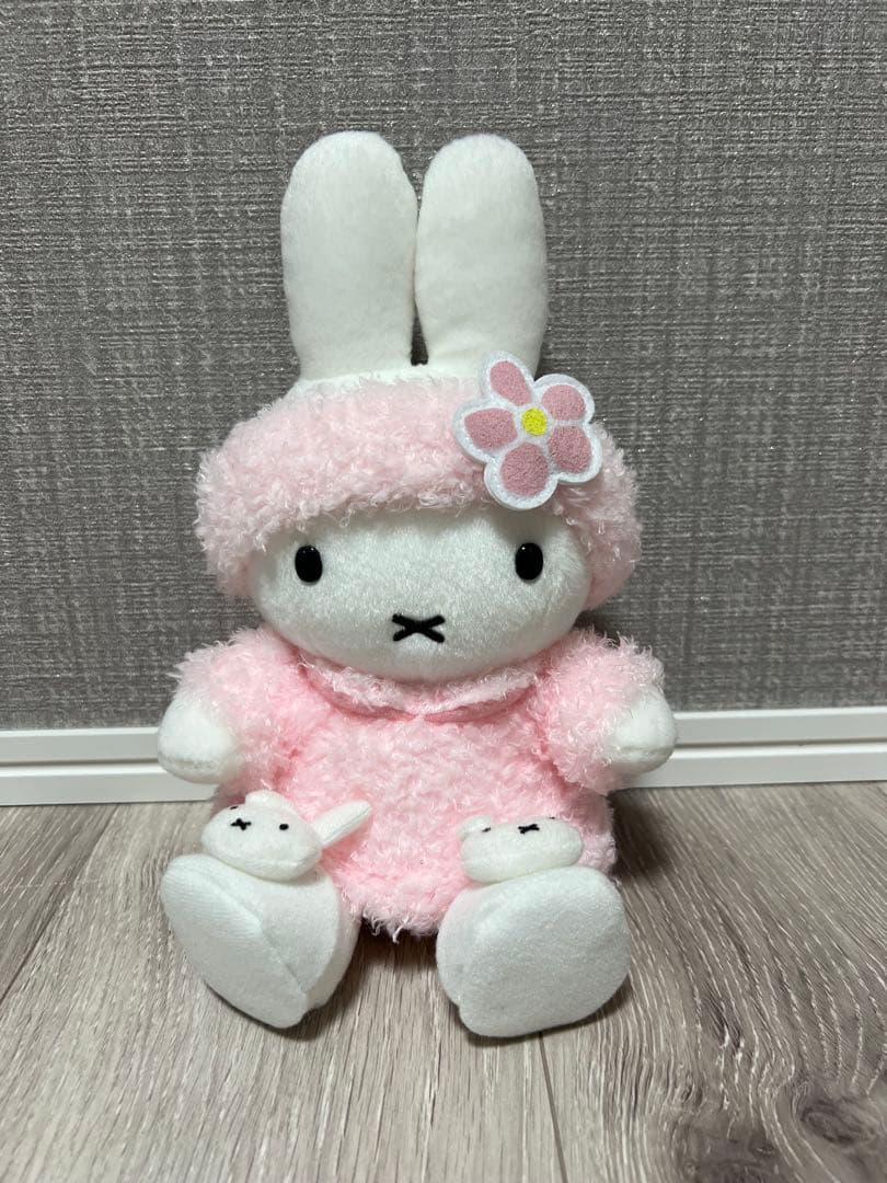 ミッフィー ルームウェア ダーンのクニャック ぬいぐるみ