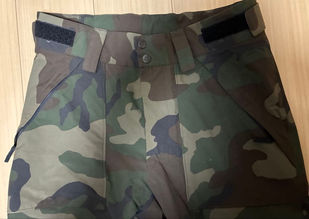 THE NORTH FACE 迷彩スノーボードウェア Mサイズ