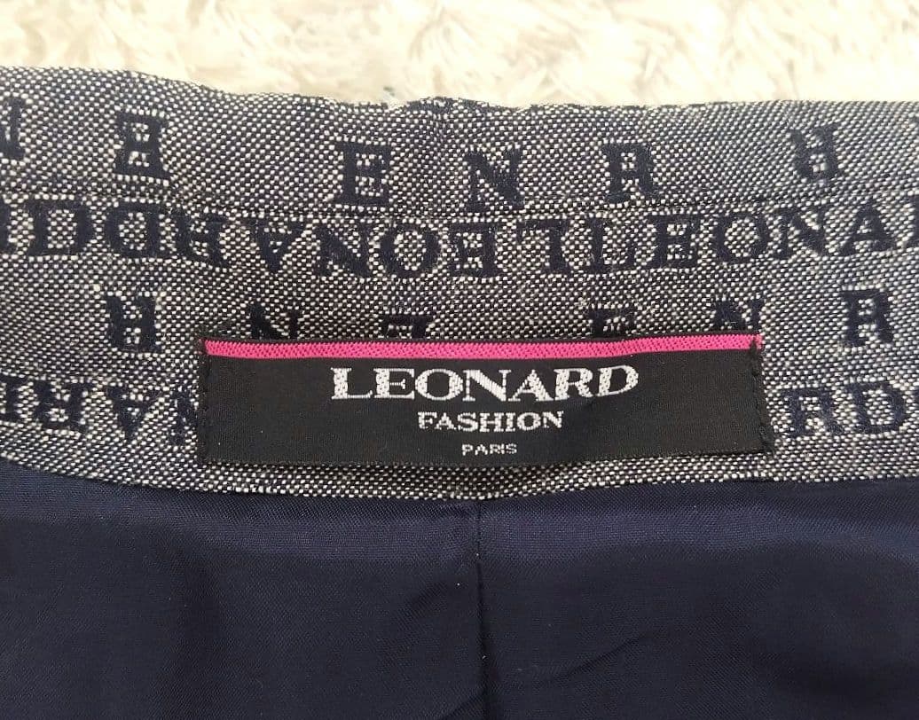 LEONARD　レオナール　シルク　ロゴ　総柄　ステンカラーコート　グレー