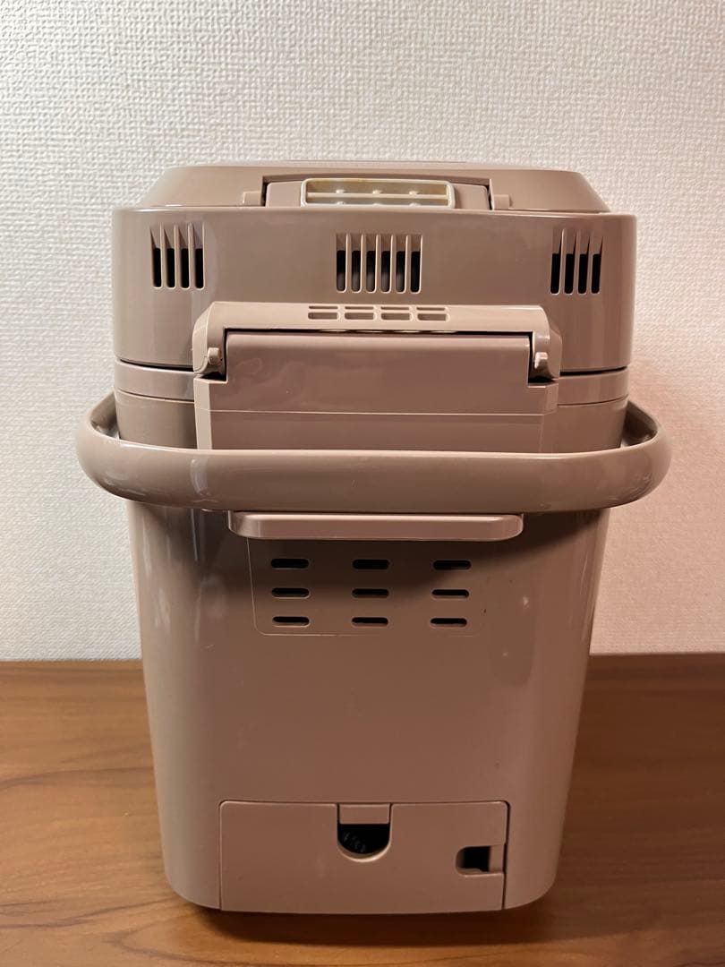 【美品】早いもの勝ちPanasonic ホームベーカリー SD-BM106-CT