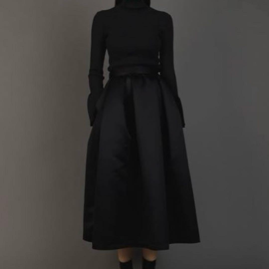 heve♡Satin Dress Tuck SK　black