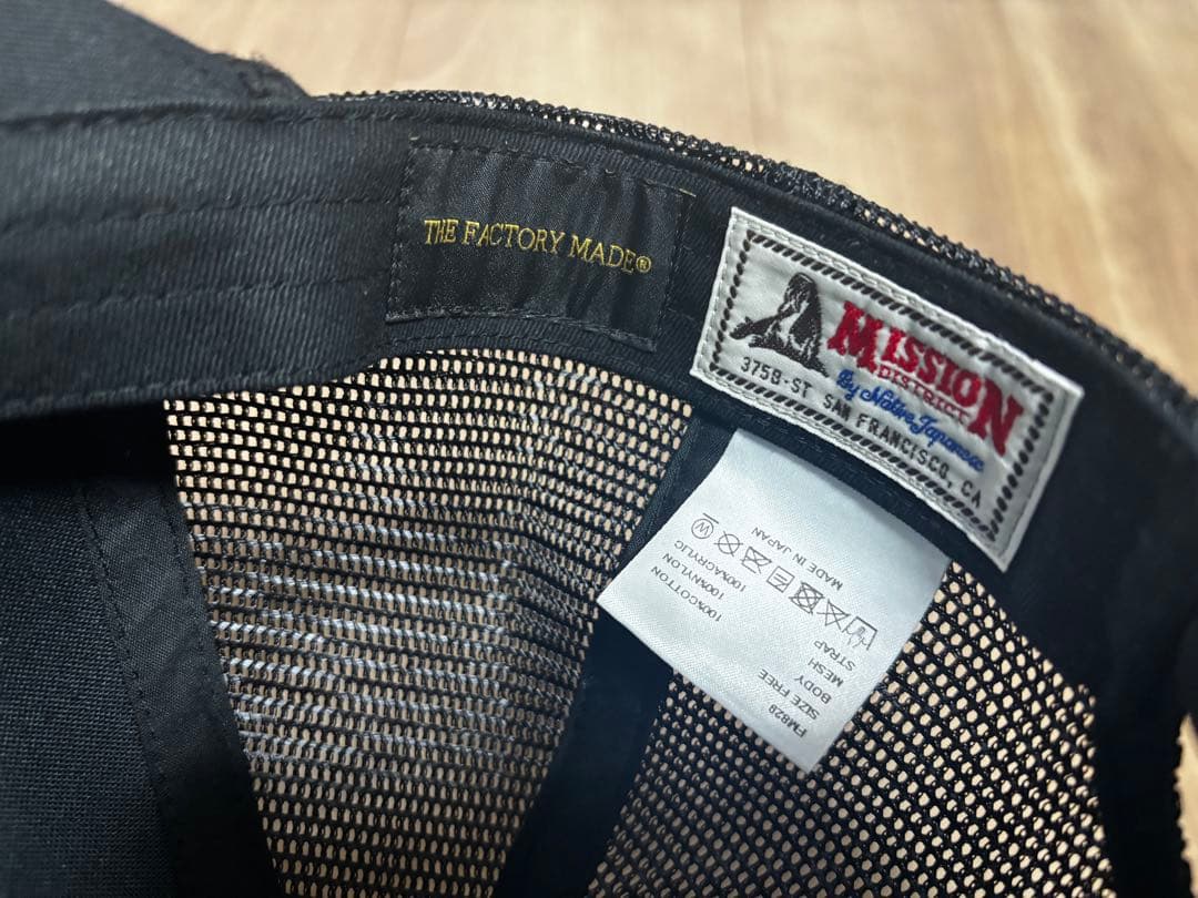 MISSION DISTRICTのキャップ