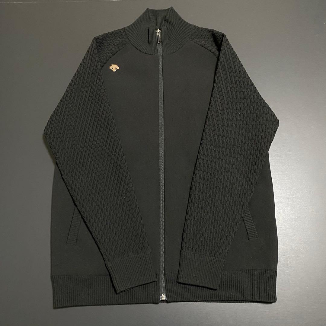 k*i様 極美品 DESCENTE GOLF スマートパディング ニットジャケッ