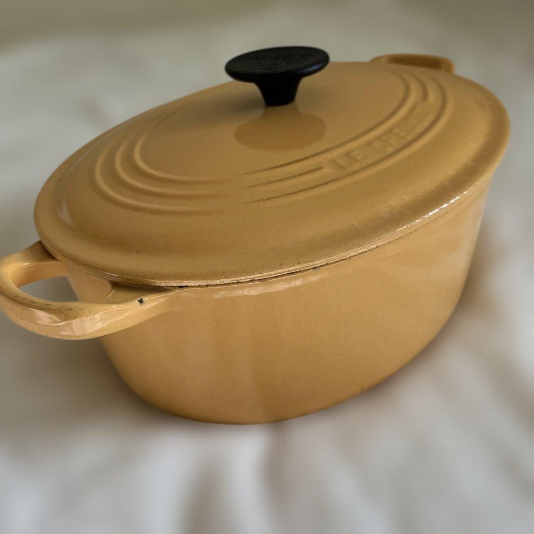 『ル・クルーゼ』オーバル Le Creuset イエロー　両手鍋 27cm