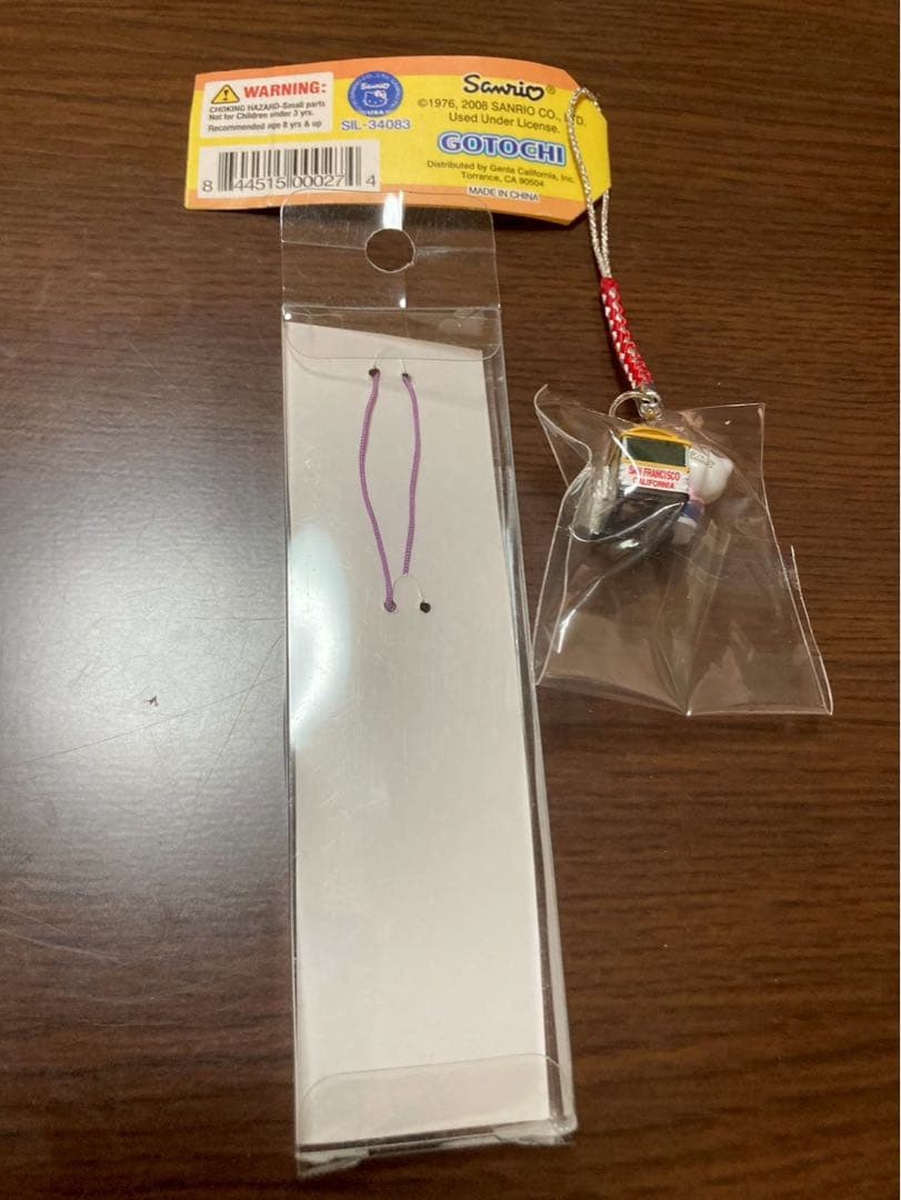 希少激レア 新品 ご当地 ハローキティ サンフランシスコ ラスベガス ストラップ