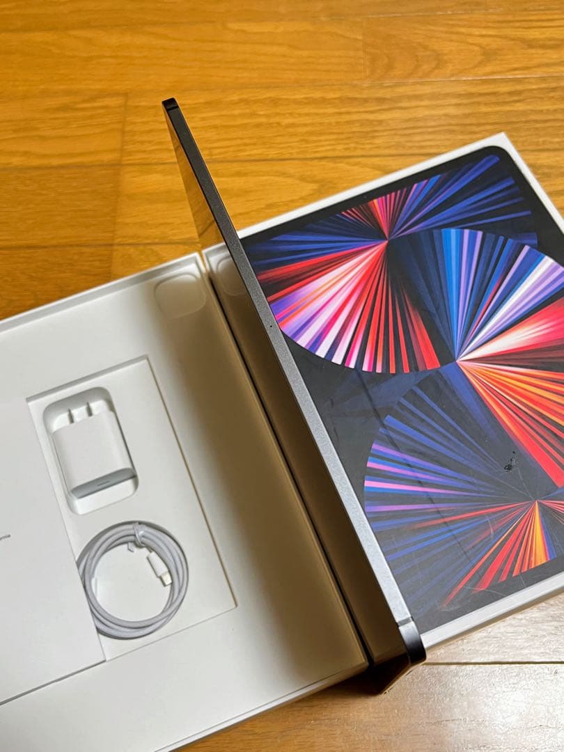 iPad Pro 12.9インチ M1（第5世代）Cellualr+Wi-Fi