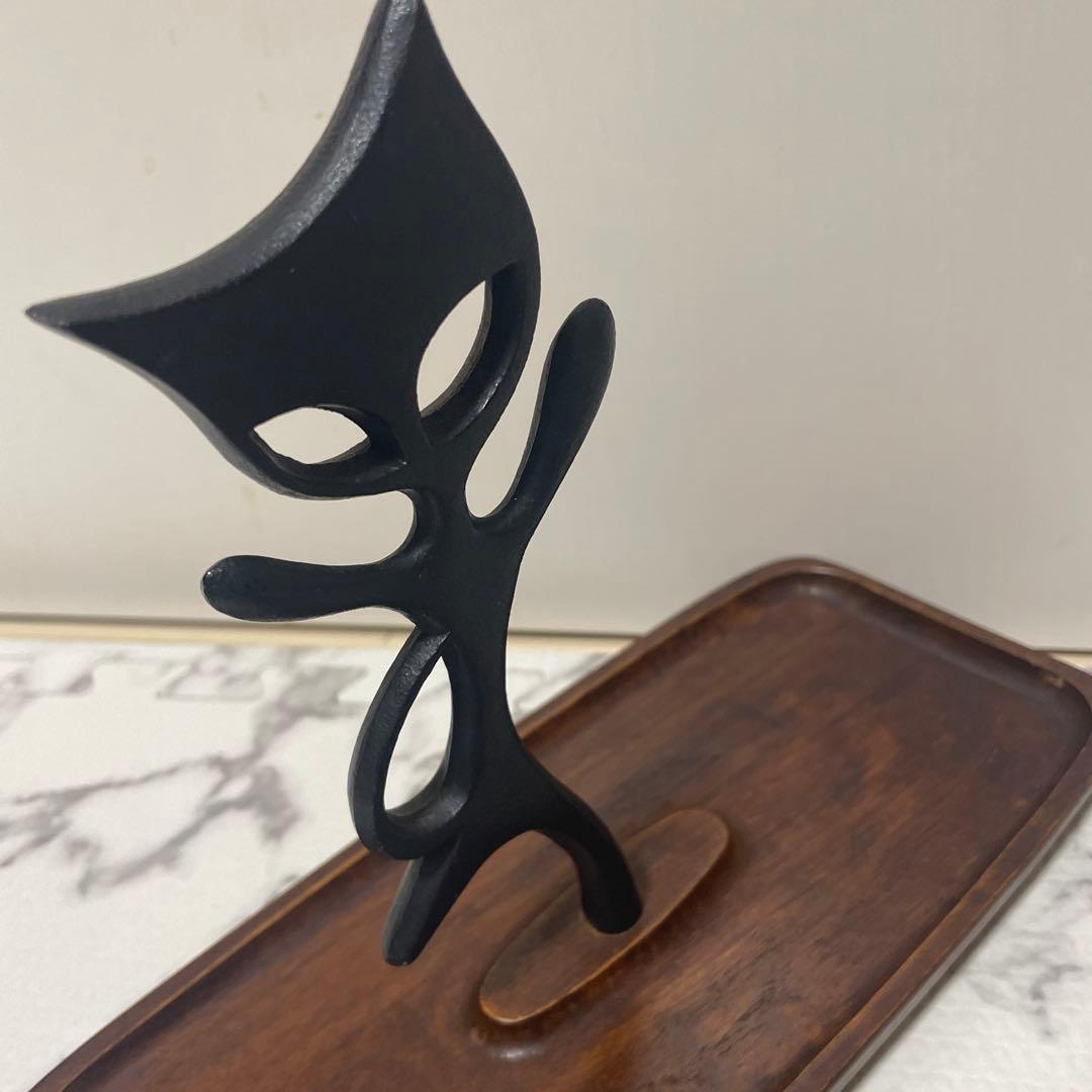 ネコ　モダン　南部鉄器　置物　オブジェ　鋳物　キートレー　鍵　アクセサリー