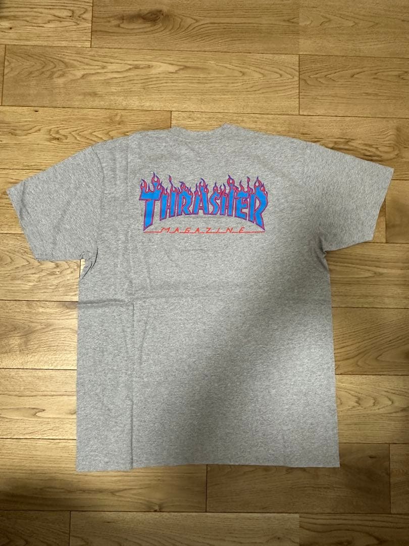 m*y様 supreme THRASHER フレイムロゴ Tシャツ グレー　XL