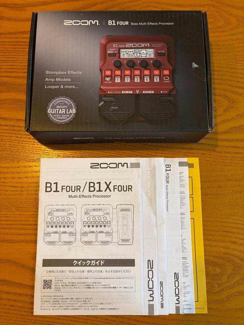 ZOOM B1 FOUR ベース用マルチエフェクター 動作OK 箱・説明書あり