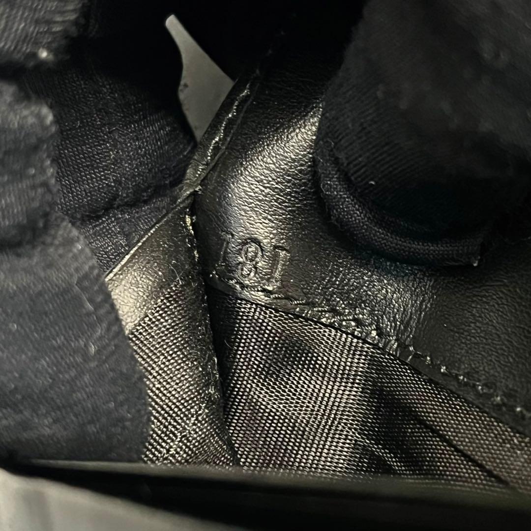 希少✨PRADA 長財布 ヴィッテロムーブ レザー ロゴ金具 ブラック