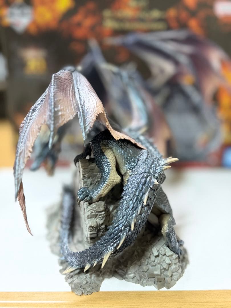 【ラストワン賞】一番くじミラボレアス フィギュア