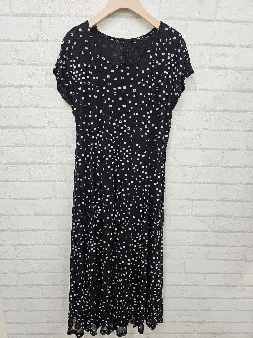 未使用★スペッチオ　ボレロとワンピースのセット