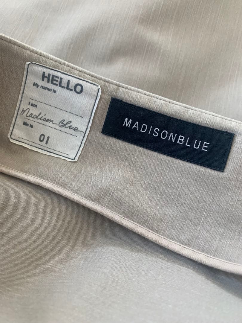 MADISONBLUE マディソンブルー　バックサテンマキシフレアスカート