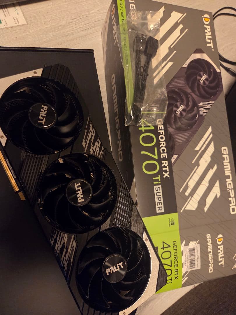 ゆ*な様 Palit GeForce RTX 4070 Ti Super ジャン