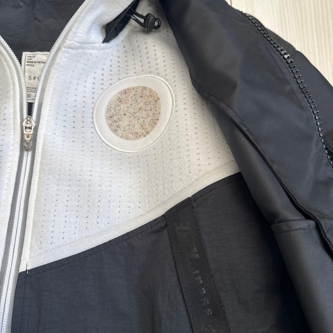 NIKE × sacai ドッキング ボンバー ジャケット メンズ レディース