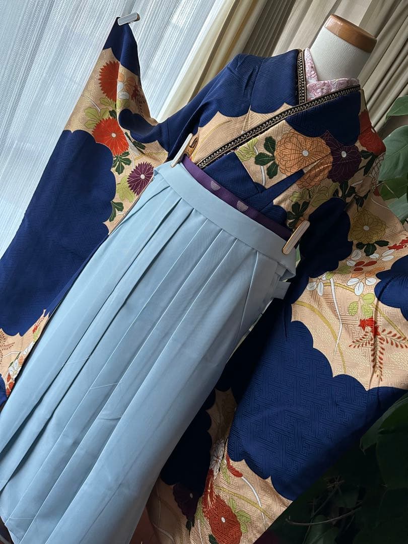 ひげお 振袖単品 ネイビー紺色×蜂蜜色 古典柄 隈取 金駒刺繍