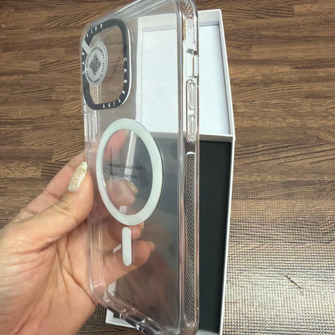 Casetify iPhone 14promax用ケース クリア