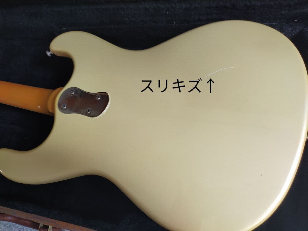 モズライトUSA-The Ventures　 　(セミモズレーサイン)入り