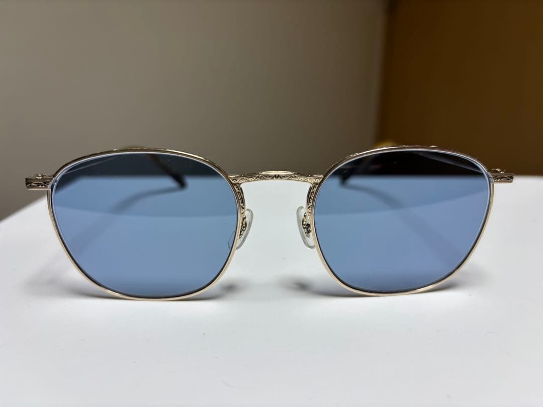 OLIVER PEOPLES ブルーレンズ サングラス