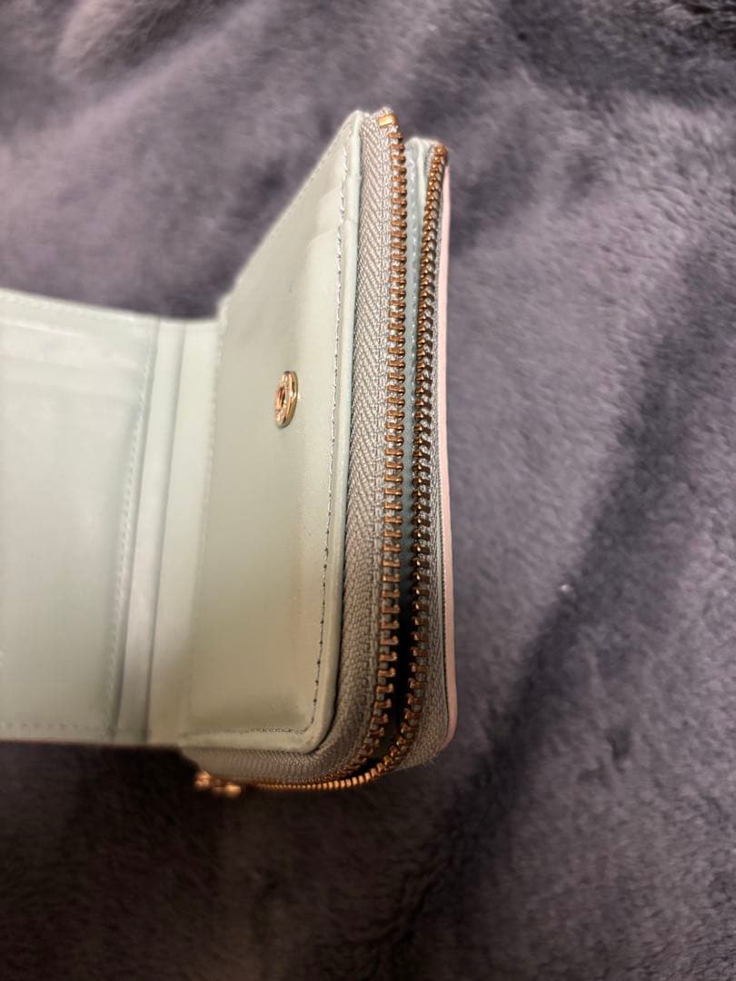 モノグラムプレートハーフウォレット russet