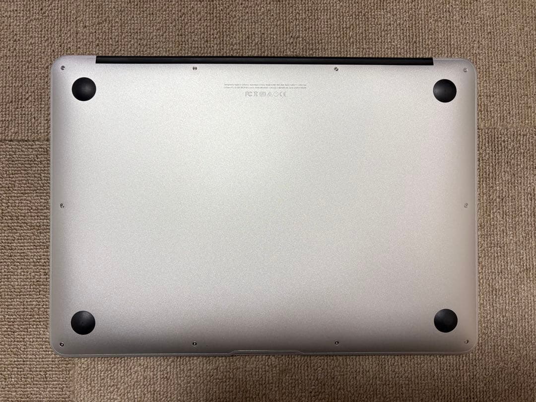 MacBook本体 MacBook Air 13inch