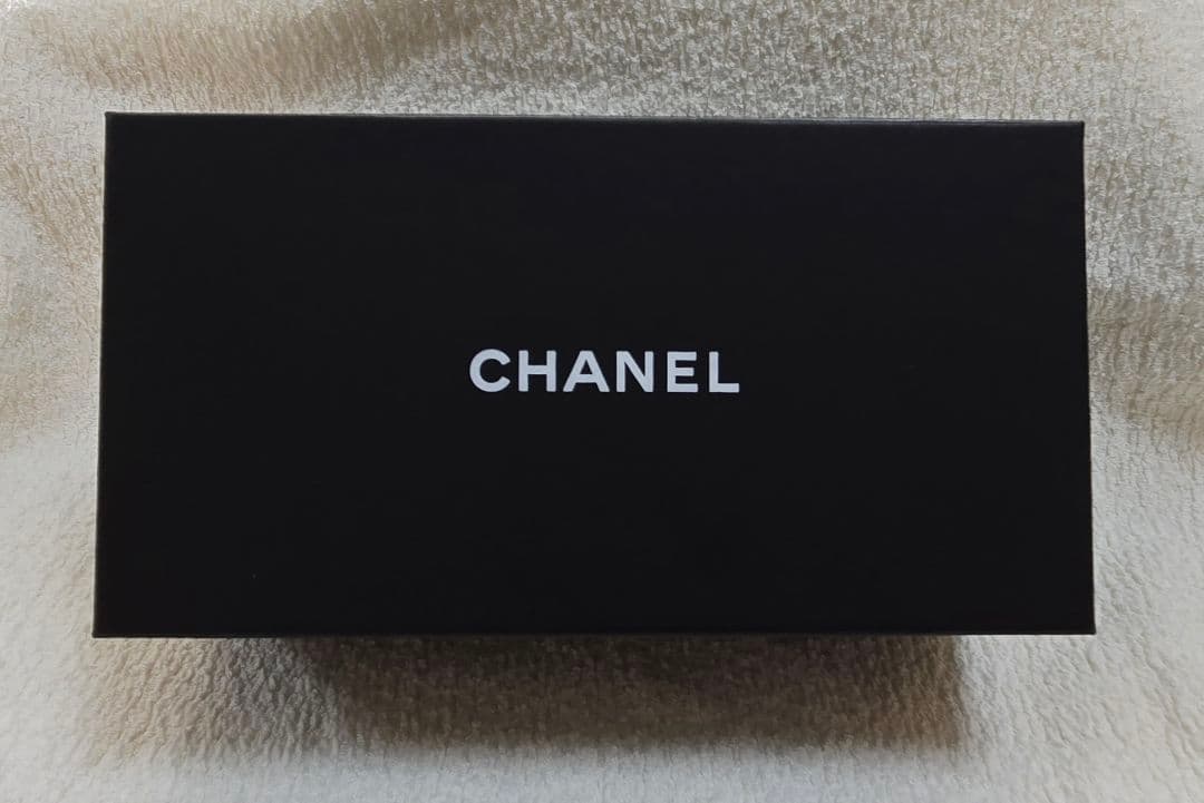 現行品！美品 CHANEL ロゴ 偏光サングラス ブラック グラデーション