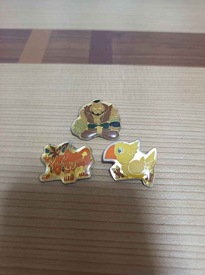 ファイナルファンタジー 人形 ピンバッジ