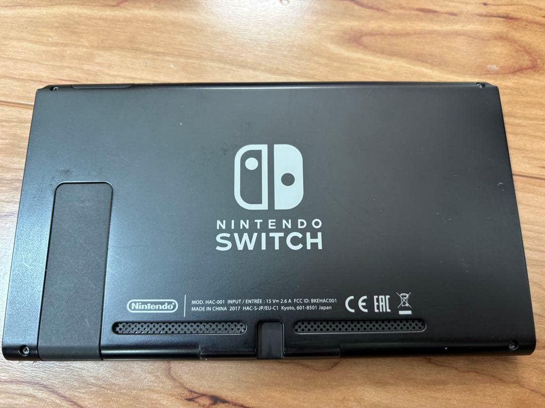Nintendo Switch 本体 Joy-Con付き　HAC-001