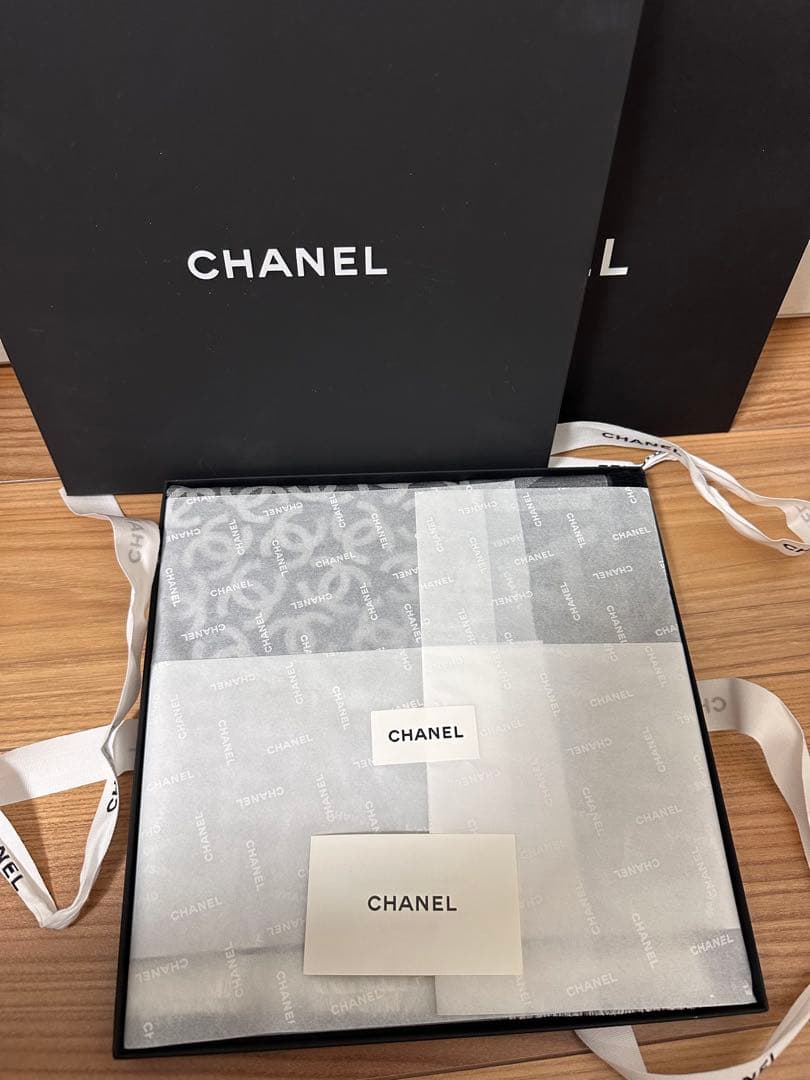 CHANELシャネルCCロゴグレー大判マフラーストール コットンストール入手困難