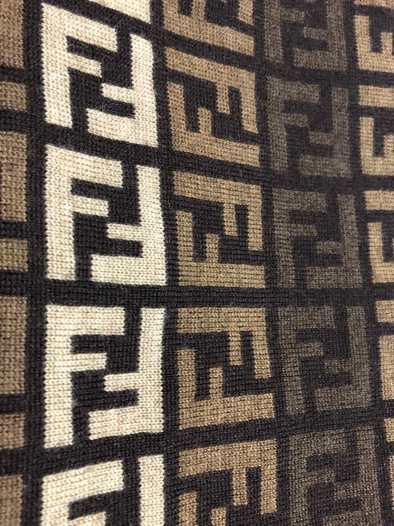 FENDI フェンディ マフラー