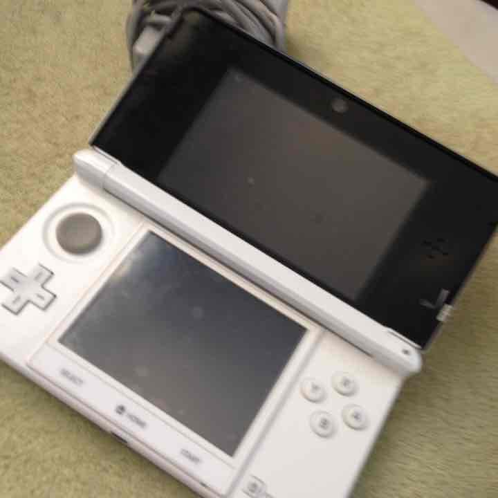 3DS ホワイト