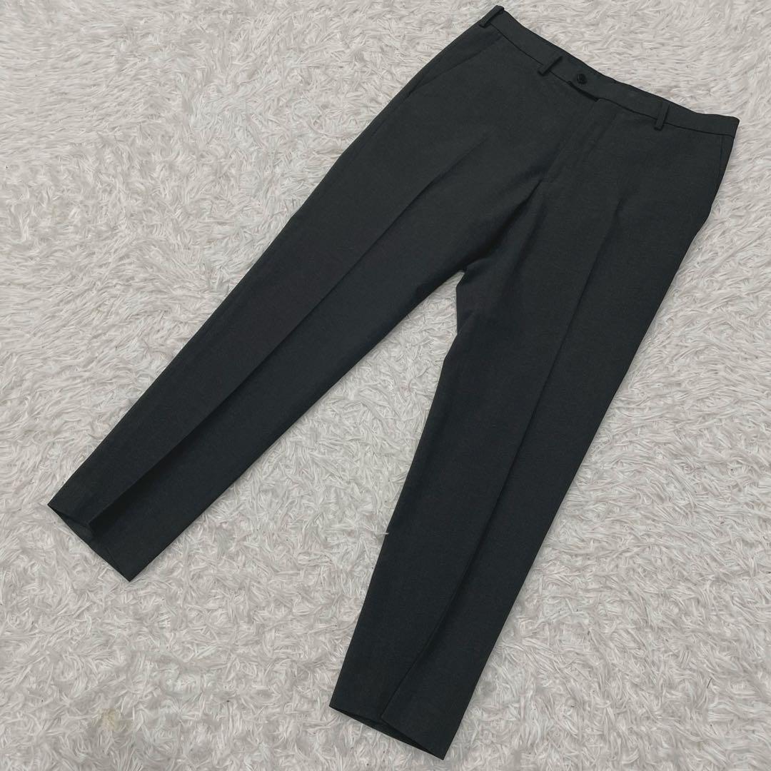 UNIQLO セットアップ　感動ジャケット　ジャケット1枚パンツ2枚　グレー　L